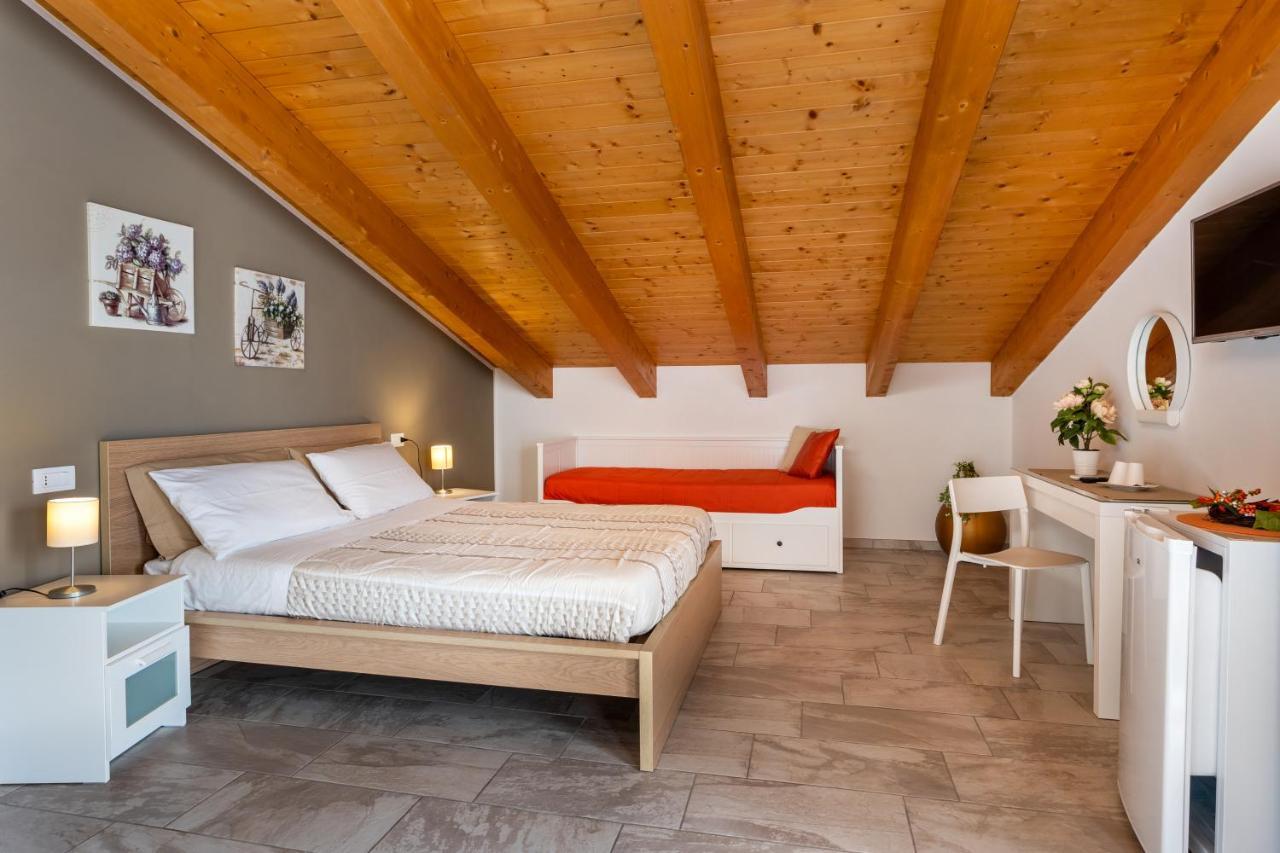 B&B La Canfora Atri Bagian luar foto